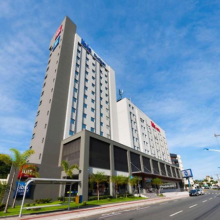 Hotel Ibis Navegantes Itajaí Exterior foto