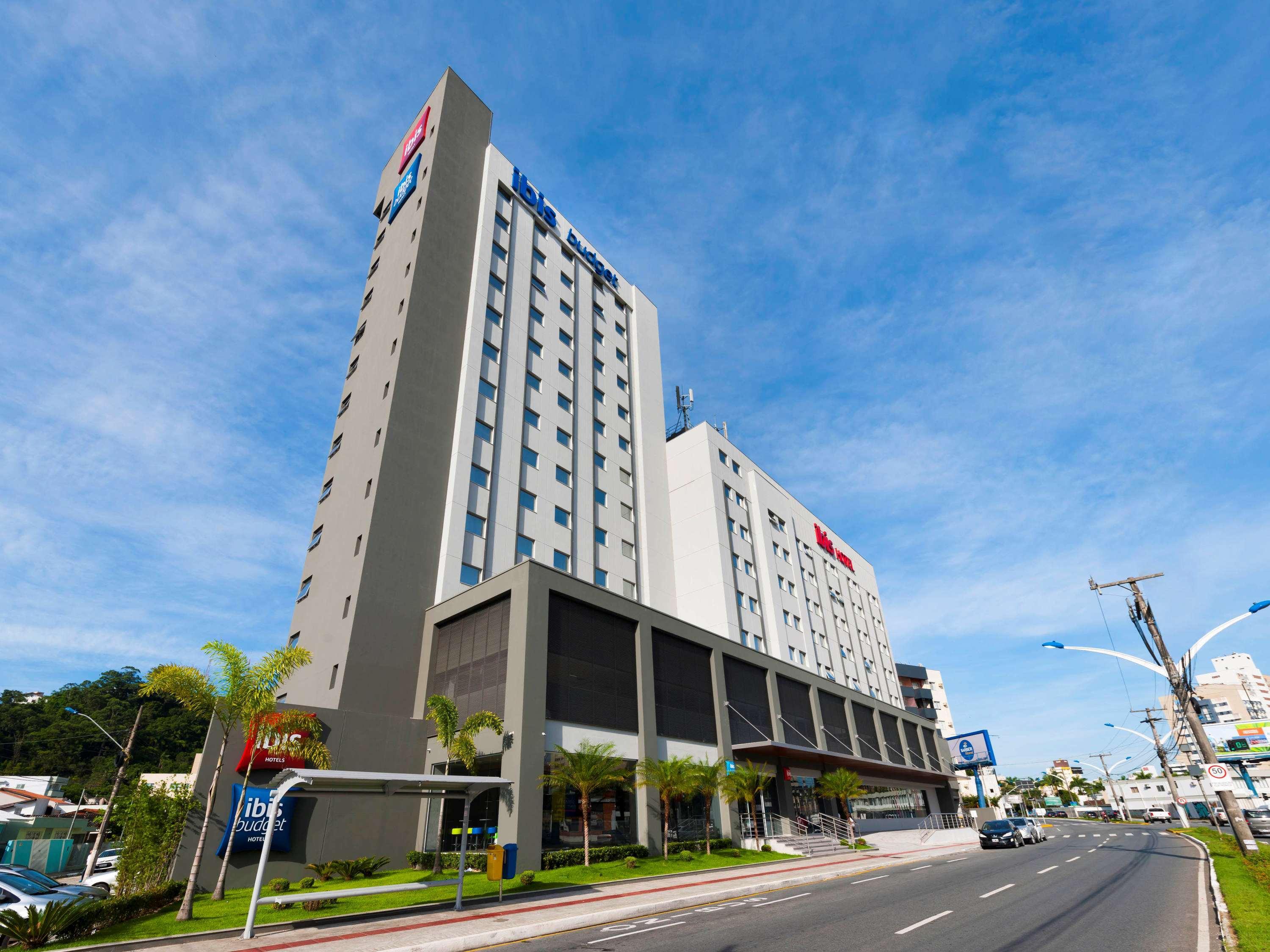 Hotel Ibis Navegantes Itajaí Exterior foto