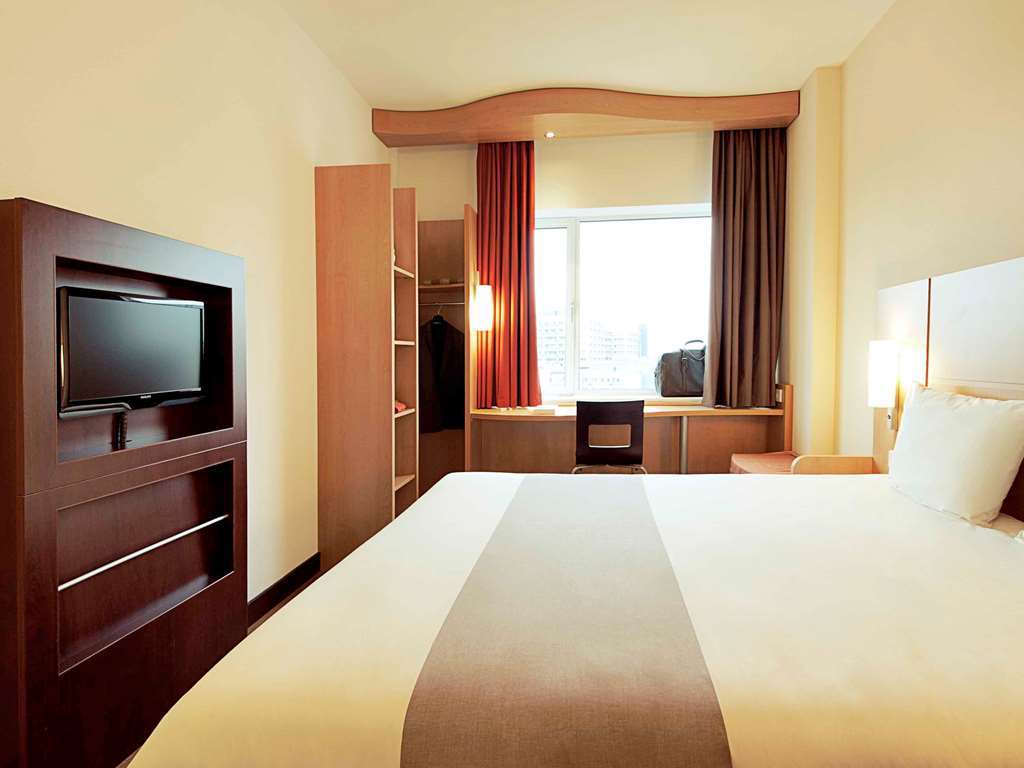 Hotel Ibis Navegantes Itajaí Zimmer foto