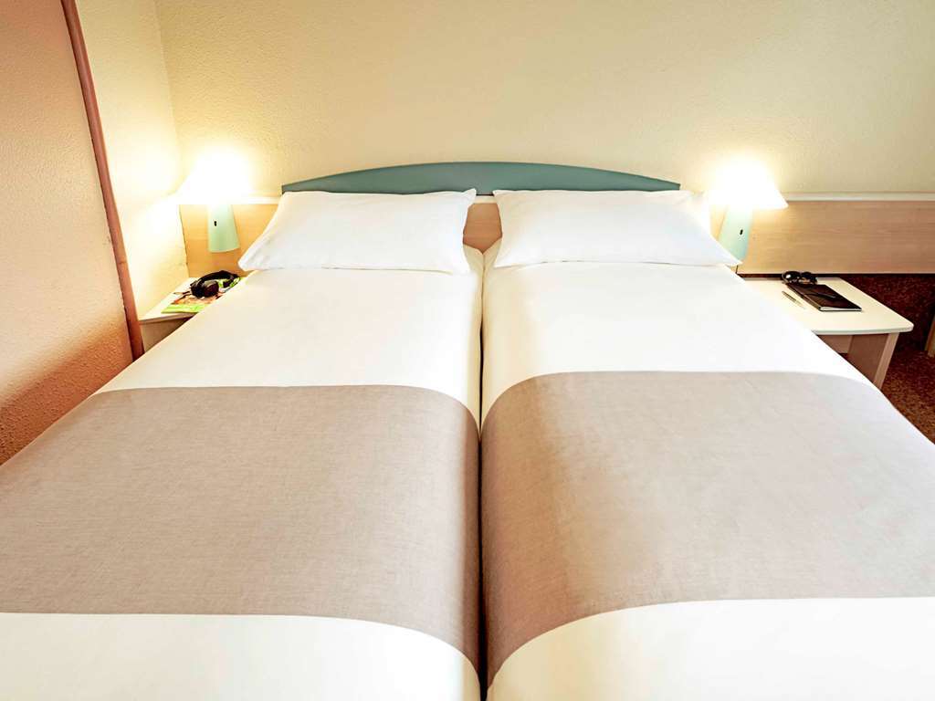 Hotel Ibis Navegantes Itajaí Zimmer foto